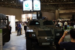 画像ギャラリー No.029のサムネイル画像 / 今は“無駄なこと”が不足しているから,僕らは「ニコニコ超会議」をやったんです――ドワンゴ川上量生氏との対談企画「ゲーマーはもっと経営者を目指すべき!」第6回