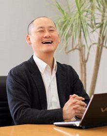 ���������꡼ No.029�Υ���ͥ������ / 150�ͤΥ�����ȳ���̾�ͤ�2015ǯ�򿶤��֤ꡤ2016ǯ�ؤΥ�å��������롣�����ǯ�������Ϥ�