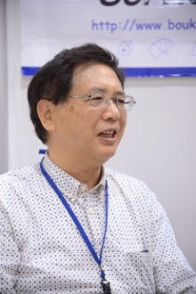 ���������꡼ No.127�Υ���ͥ������ / 150�ͤΥ�����ȳ���̾�ͤ�2015ǯ�򿶤��֤ꡤ2016ǯ�ؤΥ�å��������롣�����ǯ�������Ϥ�