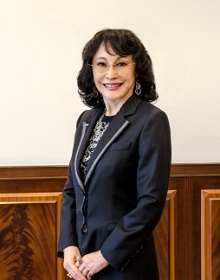 ���������꡼ No.209�Υ���ͥ������ / 150�ͤΥ�����ȳ���̾�ͤ�2015ǯ�򿶤��֤ꡤ2016ǯ�ؤΥ�å��������롣�����ǯ�������Ϥ�