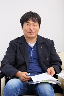 ���������꡼ No.230�Υ���ͥ������ / 150�ͤΥ�����ȳ���̾�ͤ�2015ǯ�򿶤��֤ꡤ2016ǯ�ؤΥ�å��������롣�����ǯ�������Ϥ�