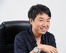 ���������꡼ No.297�Υ���ͥ������ / 150�ͤΥ�����ȳ���̾�ͤ�2015ǯ�򿶤��֤ꡤ2016ǯ�ؤΥ�å��������롣�����ǯ�������Ϥ�