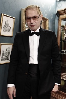 ���������꡼ No.350�Υ���ͥ������ / 150�ͤΥ�����ȳ���̾�ͤ�2015ǯ�򿶤��֤ꡤ2016ǯ�ؤΥ�å��������롣�����ǯ�������Ϥ�