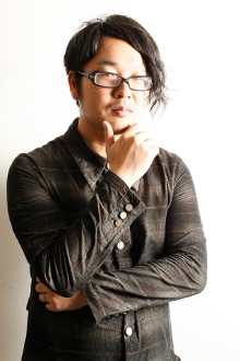 ���������꡼ No.401�Υ���ͥ������ / 150�ͤΥ�����ȳ���̾�ͤ�2015ǯ�򿶤��֤ꡤ2016ǯ�ؤΥ�å��������롣�����ǯ�������Ϥ�