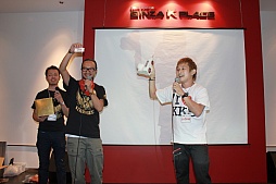 ���������꡼ No.014�Υ���ͥ������ / �ֳ��å����ƥ�פ����ߤ˼������ꡣ����äԤ���ͤ�ʷ�ϵ����ä���RED STONE�פΥ��ե饤�󥤥٥�Ȥ��ݡ���