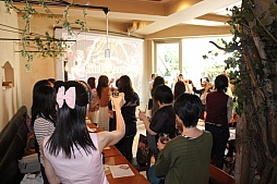 ���������꡼ No.002�Υ���ͥ������ / ��RED STONE�פΥ��ե饤�󥤥٥�ȡ���RED STONE Girl'sParty2015�פ��ݡ��ȡ�������ο��������塼�।�饹�Ȥ˽��Ҥγ�������綽ʳ