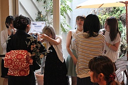 ���������꡼ No.027�Υ���ͥ������ / ��RED STONE�פΥ��ե饤�󥤥٥�ȡ���RED STONE Girl'sParty2015�פ��ݡ��ȡ�������ο��������塼�।�饹�Ȥ˽��Ҥγ�������綽ʳ