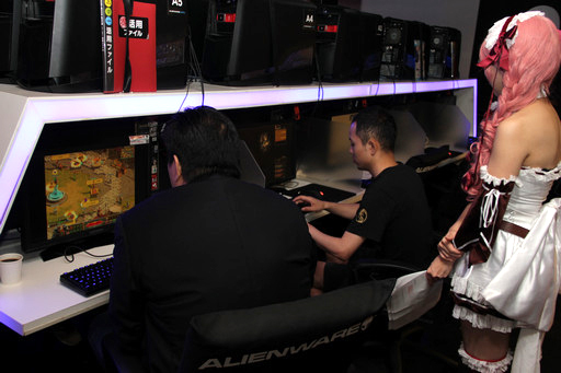 ���������꡼ No.019�Υ���ͥ������ / ��Ʈ�ȡ�����������������������Ǿ�����ǽƷ���򷫤깭���롣��RED STONE �ޥ����åƥ����Ҳ� ���Х����θ� with ���������ץ�ݡ���