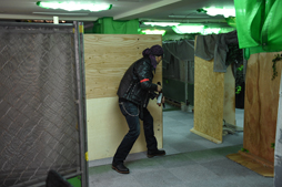 ���������꡼ No.023�Υ���ͥ������ / ��Ʈ�ȡ�����������������������Ǿ�����ǽƷ���򷫤깭���롣��RED STONE �ޥ����åƥ����Ҳ� ���Х����θ� with ���������ץ�ݡ���