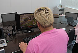 ���������꡼ No.026�Υ���ͥ������ / ��RED STONE�ס���20��ǯ����4Gamer�ε�����򤨤ʤ��餪�Ϥ����롤�ȺǶ��ѿȥ���饤�󥲡���ɤΤ���ޤǤ���ߤȤ��줫����á�PR��