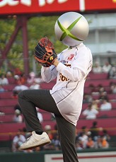 ���������꡼ No.006�Υ���ͥ������ / ��Xbox ��̿�ݡפ��ޥ���ɤ�Ω�ġ���ŷ�е����ˤơ�Xbox�ʥ������פ�»�