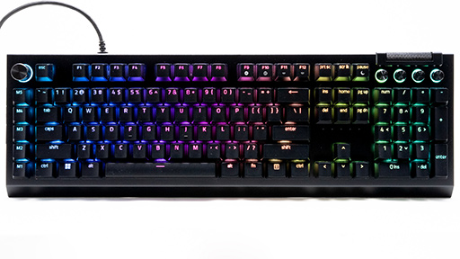 RazerܡɤΥեååסBlackWidow V4 ProפƥȡʤϹ⤤ܥڥåν¤֤˴äΥӥ塼