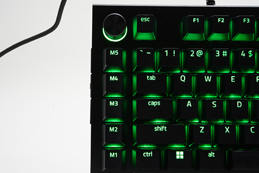 RazerܡɤΥեååסBlackWidow V4 ProפƥȡʤϹ⤤ܥڥåν¤֤˴äΥӥ塼