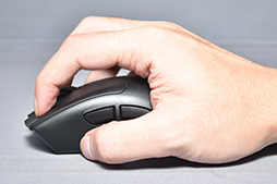 画像ギャラリー No.027のサムネイル画像 / 最強スペックのeスポーツプロ向けマウス「Razer DeathAdder V4 Pro」レビュー。約3万円という高級マウスの価値は?