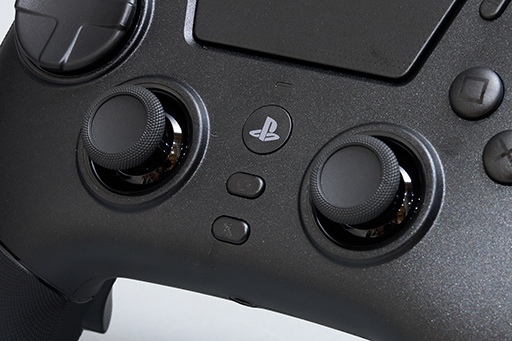 画像ギャラリー No.019のサムネイル画像 / PSレイアウト×eスポーツ前提の尖ったゲームパッド「Raiju V3 Pro」テストレポート。価格は高いが満足できる製品だ