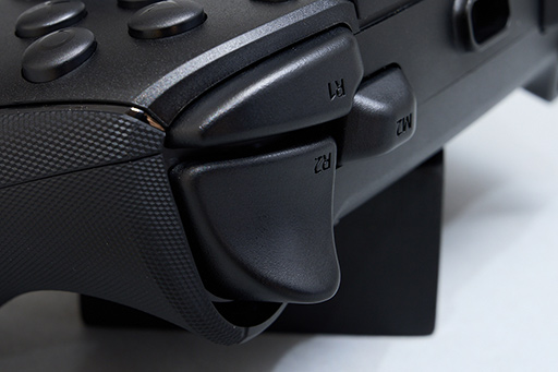 画像ギャラリー No.025のサムネイル画像 / PSレイアウト×eスポーツ前提の尖ったゲームパッド「Raiju V3 Pro」テストレポート。価格は高いが満足できる製品だ