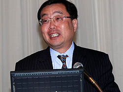 ���������꡼ No.002�Υ���ͥ������ / ����ƥ롤��ǥ�������������򳫺Ť���WiMAX�ؤμ���Ȥߤ򥢥ԡ��롣�����WiMAX����ڤ��ʤ����硹Ū�ʥ����ڡ����»ܤ�ȯɽ