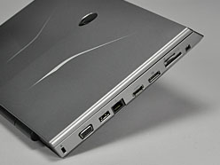 PR11.6վΥΡPCǡ3Dϥץ쥤ǤΡ Alienware M11xפļϤ餤餫ˤƤߤ