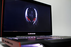 PR۵ʤ®ALIENWARE M18xס֥ϥɥǥȥåPCƱǽפΡPC˼ޤä