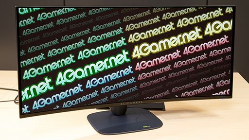 画像ギャラリー No.004のサムネイル画像 / ウルトラワイドの臨場感に量子ドット有機ELの映像美&240Hz表示の「Alienware 34」は,一度使うと手放せないディスプレイだ