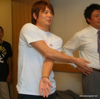 ���������꡼ No.006�Υ���ͥ������ / �ޥ��������եȤ�����ɡ���ˤơ�Xbox Night�פ򳫺š��������饤���󥺤�����ˤ��Kinect�θ���