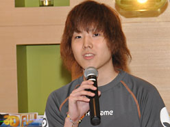 ���������꡼ No.007�Υ���ͥ������ / ���ѥץ������ޡ�����������Tt eSPORTS�ν��ո����٥�Ȥǡ�Thermaltake���ܵ��򸫤�