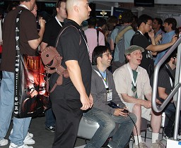 E3 2010ϿܤΡ֥ȥӥåץͥå2פˤϡץ쥤䡼ʤΥ٥֤ưǤ뿷Ǥ⡩