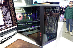 ���������꡼ No.002�Υ���ͥ������ / 32��4K/240Hzɽ���Υϥ�����ɵ��������Ū�²������ʤޤǡ��̻ҥɥå�ͭ��EL�ǥ����ץ쥤���Ѷ�Ÿ������MSI