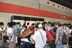 画像ギャラリー No.002のサムネイル画像 / 「PSO2 es」との連動要素や「フォトンチェア」などEPISODE2の新要素が公開された「ファンタシースター感謝祭2013」大阪会場の模様をレポート