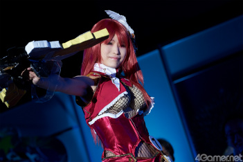 画像ギャラリー No.021のサムネイル画像 / 「アークスフェスティバル2016」フォトレポート。「PSO2」コスプレ&クラフトコンテストや小林幸子さんの圧巻ライブ,コスプレエリアを撮影してきた