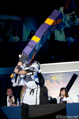 画像ギャラリー No.044のサムネイル画像 / 「アークスフェスティバル2016」フォトレポート。「PSO2」コスプレ&クラフトコンテストや小林幸子さんの圧巻ライブ,コスプレエリアを撮影してきた