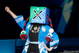 画像ギャラリー No.068のサムネイル画像 / 「アークスフェスティバル2016」フォトレポート。「PSO2」コスプレ&クラフトコンテストや小林幸子さんの圧巻ライブ,コスプレエリアを撮影してきた