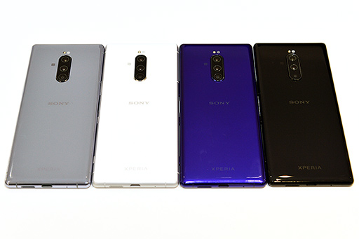 画像ギャラリー No.004のサムネイル画像 / アスペクト比9:21の新型スマホ「Xperia 1」ハンズオン。ソニーの映像技術が詰め込んだ有機ELパネルとゲーマー向け機能に注目