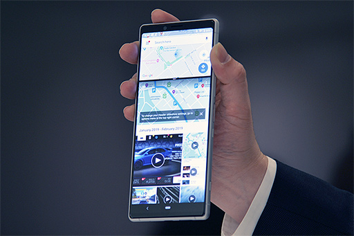 画像ギャラリー No.021のサムネイル画像 / アスペクト比9:21の新型スマホ「Xperia 1」ハンズオン。ソニーの映像技術が詰め込んだ有機ELパネルとゲーマー向け機能に注目