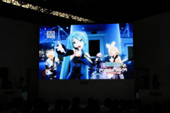 TGS 2011ϥߥ/󡤥륫ˤ褤줬롣̸ǽΡֽ鲻ߥ -Project DIVA- extendסProject miraiץơݡ