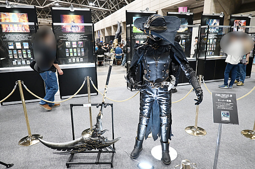 画像ギャラリー No.013のサムネイル画像 / 「マジック・スポットライト :FINAL FANTASY」レポート。バスターソードやハーディ=デイトナも展示されていた会場の様子をお届け