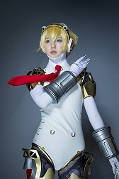 ������#004�Υ���ͥ���/�����P4U�ס�����饯�����ӥ��奢����3�Ƥǡֶ;�����פʤ�5���������