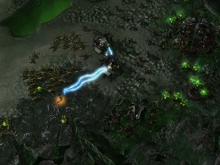 G-Star 2011ϡStarCraft II: Heart of the Swarmץץ쥤ݡȡץࡼӡǺܡKerriganɤҡ˥åȤȤо