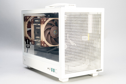 ���������꡼ No.003�Υ���ͥ������ / ���������Ť��ǹ���ǽ�� ��������Υ�����PC��G-Master Velox Mini B860�פϡ�������PC�鿴�Ԥˤ�ԥå������������PR��