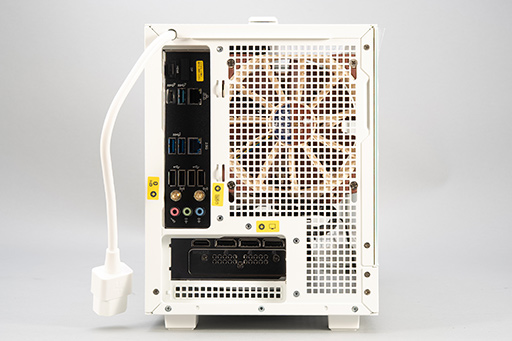 ���������꡼ No.014�Υ���ͥ������ / ���������Ť��ǹ���ǽ�� ��������Υ�����PC��G-Master Velox Mini B860�פϡ�������PC�鿴�Ԥˤ�ԥå������������PR��