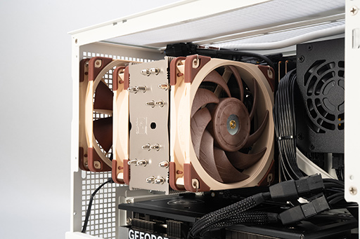 ���������꡼ No.018�Υ���ͥ������ / ���������Ť��ǹ���ǽ�� ��������Υ�����PC��G-Master Velox Mini B860�פϡ�������PC�鿴�Ԥˤ�ԥå������������PR��