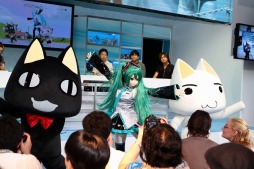 TGS 2012ϡֽ鲻ߥ -Project DIVA-fפ֤ߤʤȤäפȥܡ֥Хġפؤλȯɽ줿ơ֥ӤǤФá