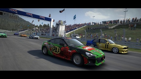 RACE DRIVER GRID 2סɥ饤СȤƤοθ륭ꥢ⡼ɤȼϿ륳ξܺ٤餫ˡǿࡼӡ