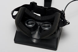 ���������꡼ No.010�Υ���ͥ������ / ���۸���HMD��Oculus Rift�פγ�ȯ�Ը������åȤ����ꤷ���ΤǤ��ä����ȤäƤߤ������줬�������̤�褫��