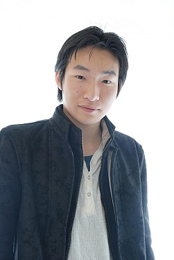 画像ギャラリー No.002のサムネイル画像 / 「ドラゴンズシャドウ」が配信中。サウンドは工藤吉三氏作曲,崎元 仁氏監修