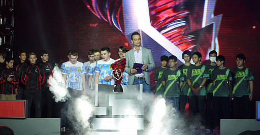 ���������꡼ No.002�Υ���ͥ������ / ���ܥ������о줷����World of Tanks Blitz�פ��������긢��Twister Cup 2017�ס�EU�����बCIS��Ϣ�Ƥ��˻ߡ�������ɽ�Ϻ���˸������礭�����ʤ�