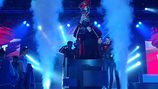 ���������꡼ No.005�Υ���ͥ������ / ���ܥ������о줷����World of Tanks Blitz�פ��������긢��Twister Cup 2017�ס�EU�����बCIS��Ϣ�Ƥ��˻ߡ�������ɽ�Ϻ���˸������礭�����ʤ�