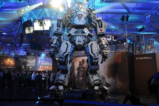 gamescomE3ꤷTitanfallפgamescom 2013᤯ץ쥤֥Ÿܡ󤬥å褹ͷƤҲ