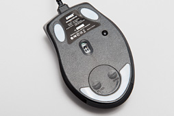 ���������꡼ No.008�Υ���ͥ������ / 3000�ߤǹ����Ǥ��륲���ޡ������졼�������󥵡���ܥޥ����ϰճ��ʷ���Ф�ʪ���ä�����Anker High Precision Laser Gaming Mouse�ץ�ӥ塼