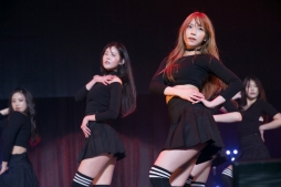 ���������꡼ No.010�Υ���ͥ������ / �֥����ɥ�ޥ�����.KR��ȯ�Υ�˥åȡ�Real Girls Project�פ�1st�饤�֥��٥�Ȥ��ݡ���